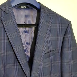 Saks Fifth Avenue - 40R Men's sport coat - blue plaid